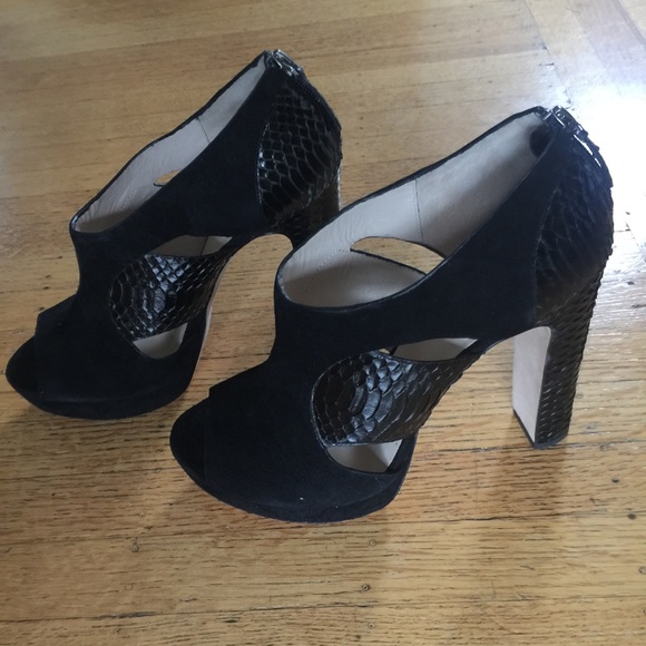 BARNEYS NEW YORK SUEDE AND SNAKE PLATFORM SHOES - Picture 3 of 6